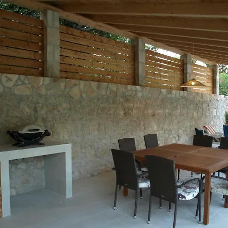 Apartment Lada Orebic